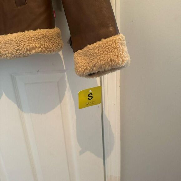 Levi's Women's Faux Leather Full Zip Trucker Jacket Brown Small NWT - Picture 6 of 8